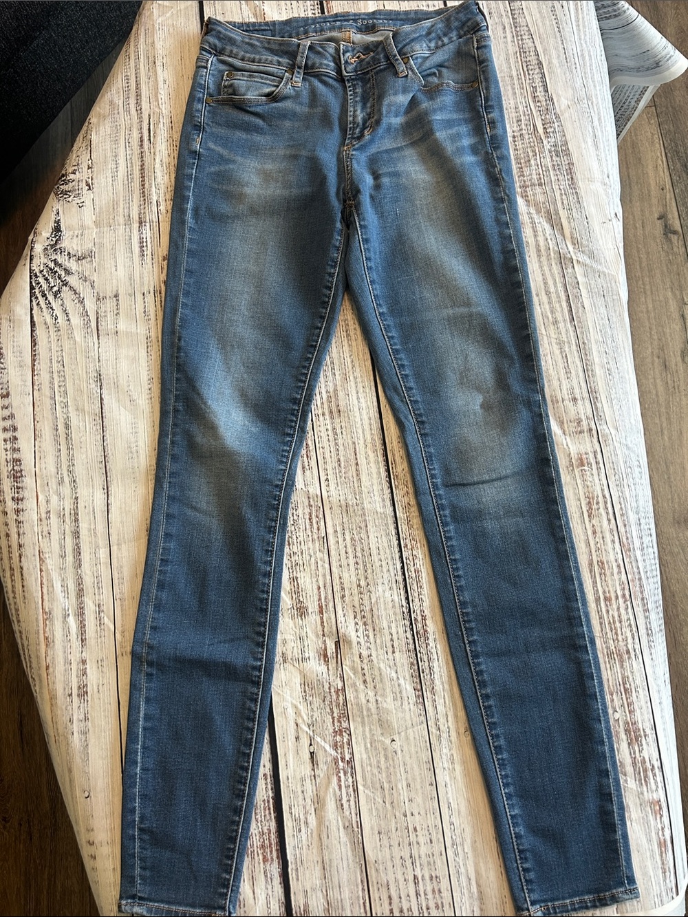 Articles Of Society Women's Faded Blue Skinny Jeans